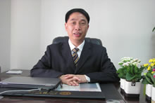 嘉裕集團嘉裕太陽城廣場總經(jīng)理黃權(quán)藩先生